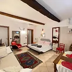 La Casa Degli Zii *