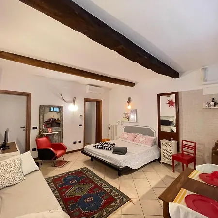 La Casa Degli Zii Διαμέρισμα Φεράρα