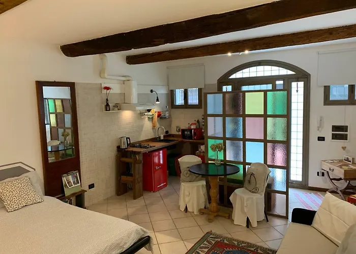 La Casa Degli Zii * Ferrara